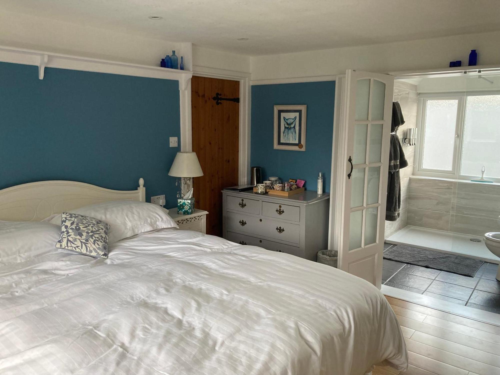 Higher Trenear Farm B&B Гелстон Номер фото